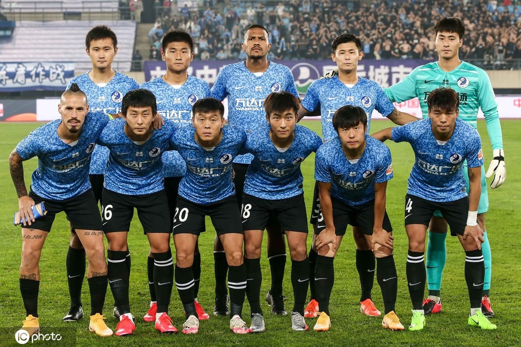 爱游戏网页版登录入口-大连人客场战平重庆当代,全取一分的简单介绍