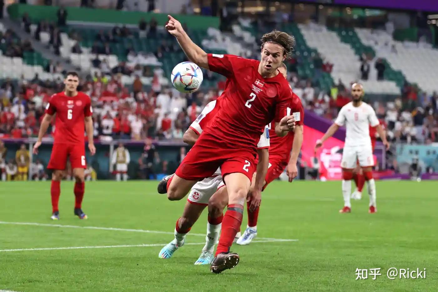 爱游戏官网app-丹麦队在比赛中失分,晋级形势严峻