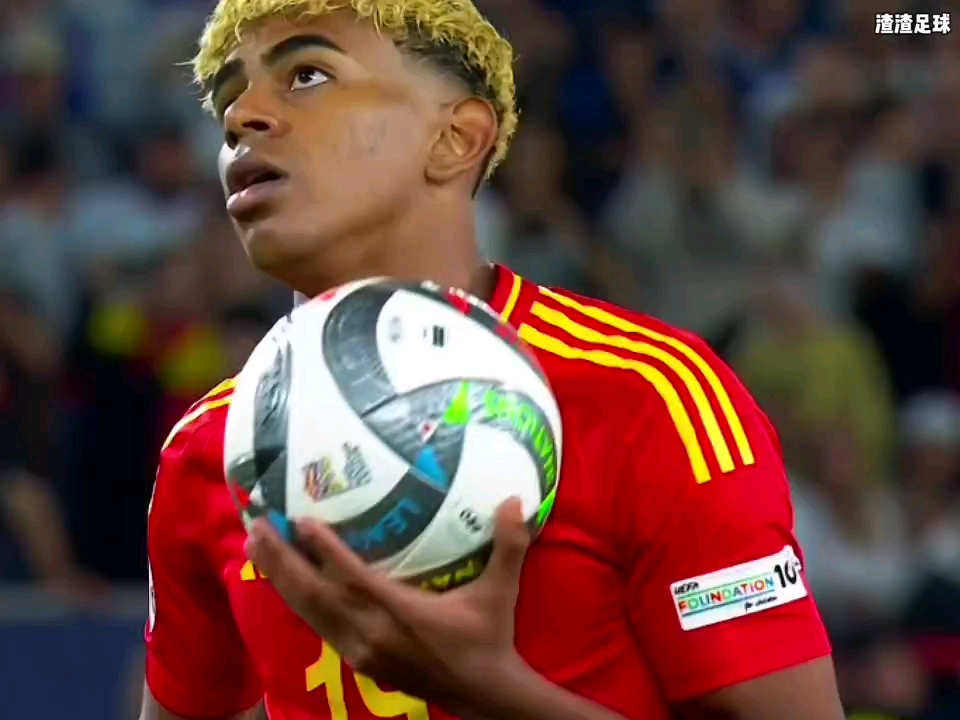 西班牙队获得欧国联杯小组出线权,晋级八强 西班牙队获得欧国联杯小组出线权,晋级八强