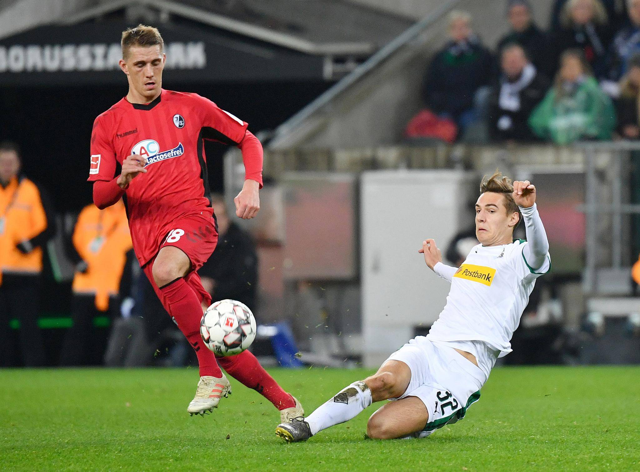 沃尔夫斯堡防守球员被授予德甲最佳防守奖,实力得到认可的简单介绍 沃尔夫斯堡防守球员被授予德甲最佳防守奖,实力得到认可的简单介绍