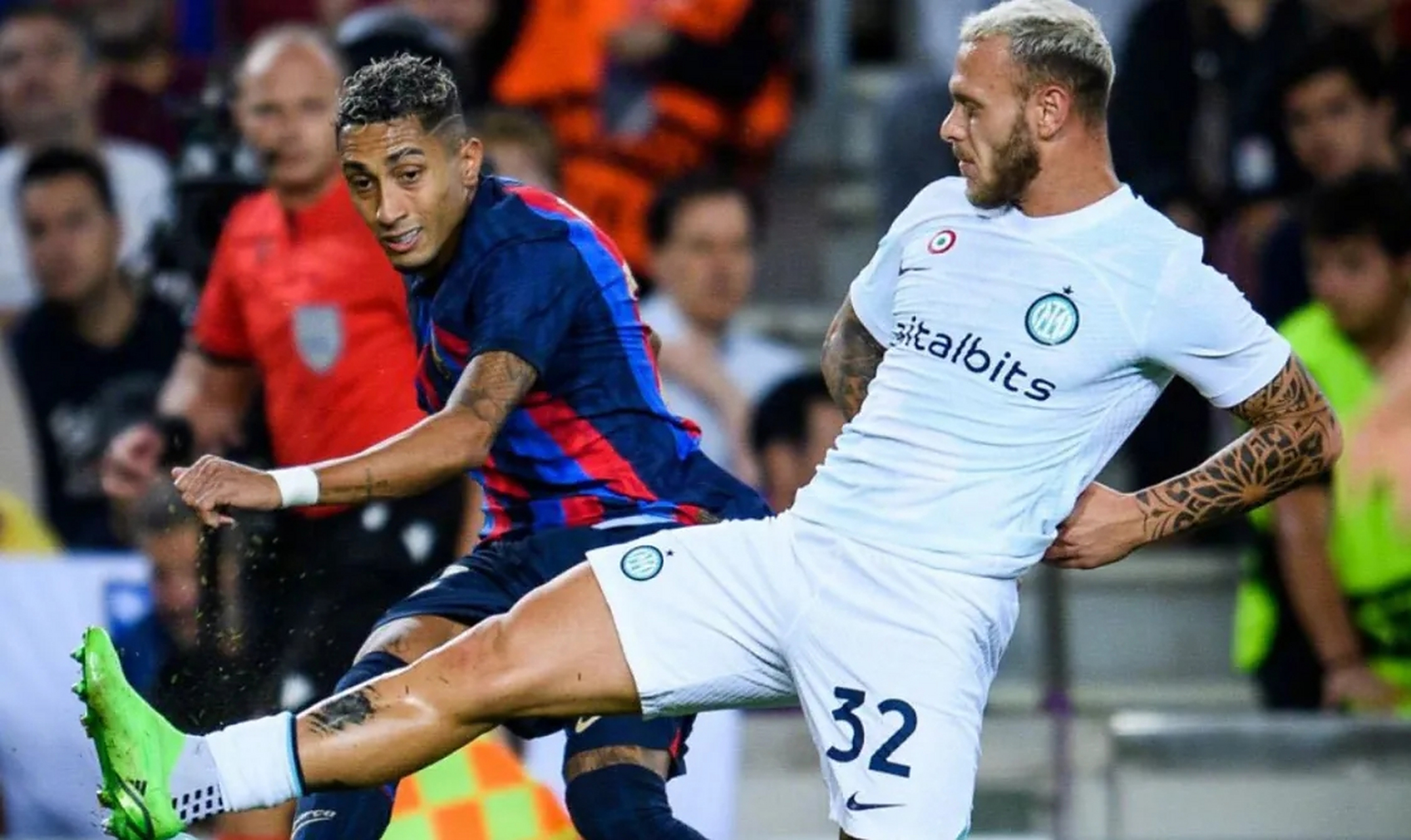 巴萨客场告捷,出线形势一片光明 巴萨客场告捷,出线形势一片光明