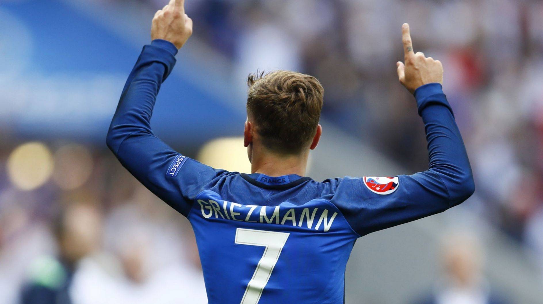 包含法国球队再下一城,实力得到认可的词条