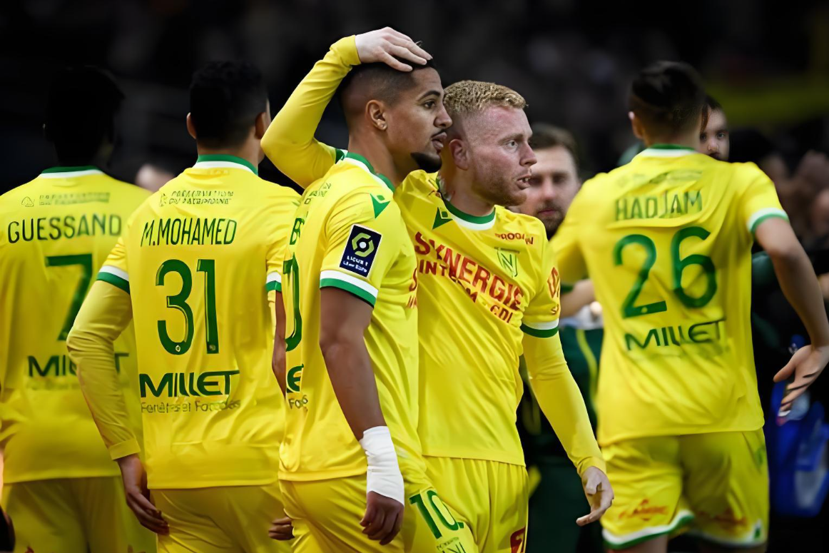 包含里尔客场对阵昂热,力争客场连胜的词条 包含里尔客场对阵昂热,力争客场连胜的词条