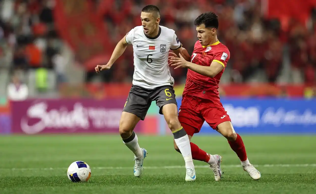 阿联酋球队大胜对手取得胜利 阿联酋球队大胜对手取得胜利