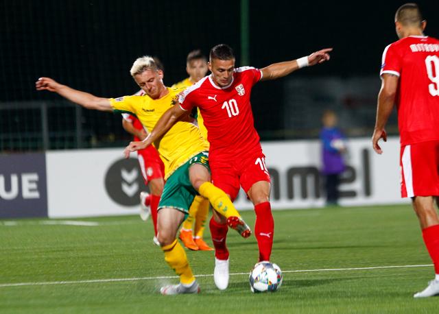 爱游戏网站-斯洛文尼亚国家队客场击败摩尔多瓦国家队,晋级形势有望的简单介绍