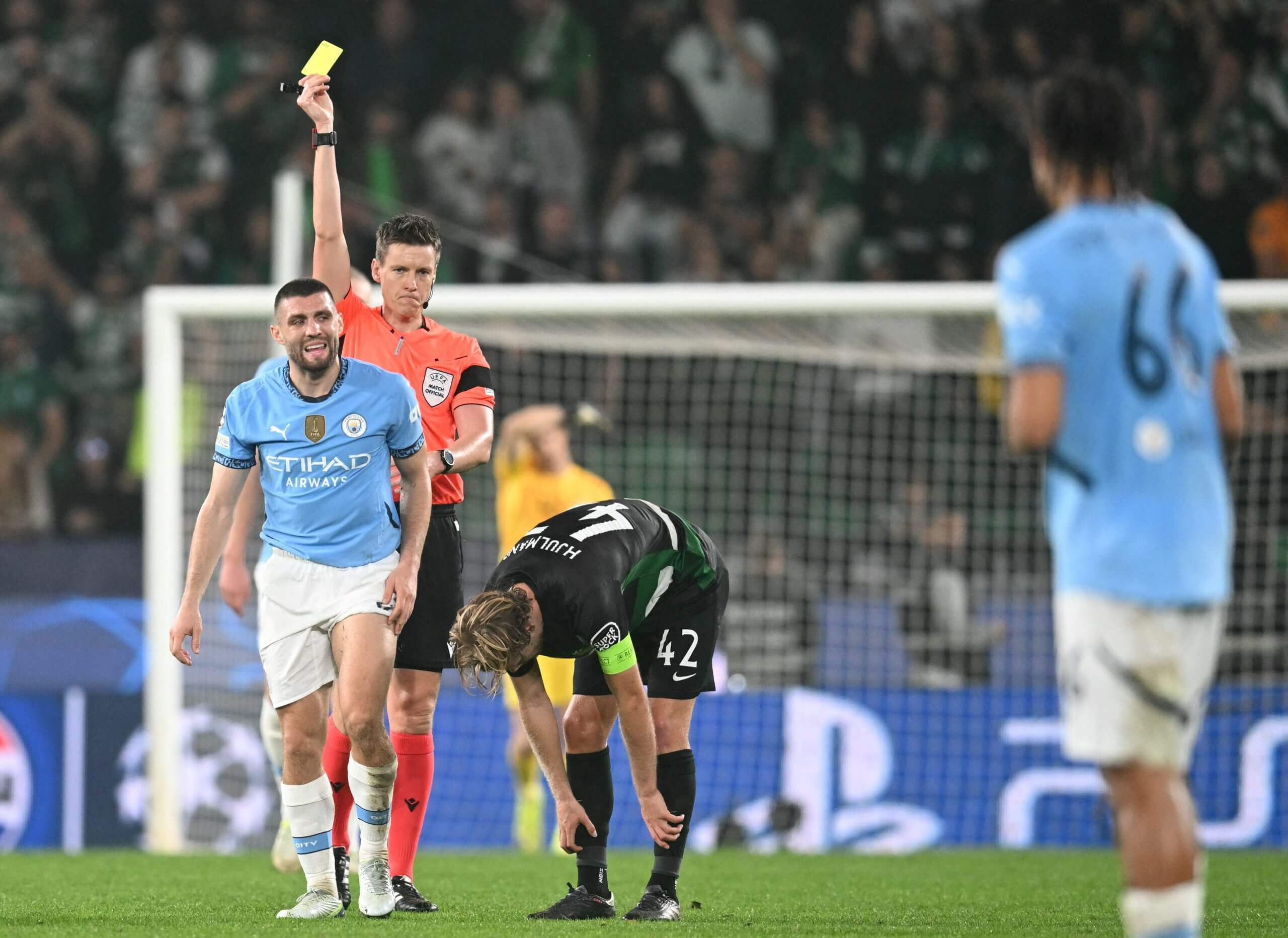 京多安绝杀!曼城1-0击败亚特兰大,提前小组出线 京多安绝杀!曼城1-0击败亚特兰大,提前小组出线