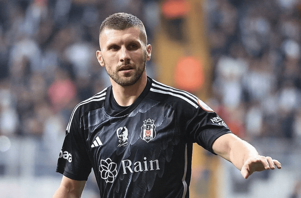 柏林赫塔连续失利,危险球队必须谨慎调整战术的简单介绍 柏林赫塔连续失利,危险球队必须谨慎调整战术的简单介绍